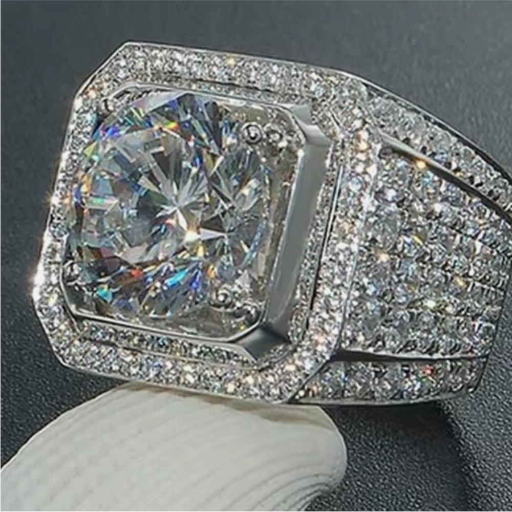 18k 2ct Solitaire Ring